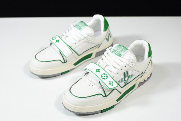 LOU VUIT SNEAKERS