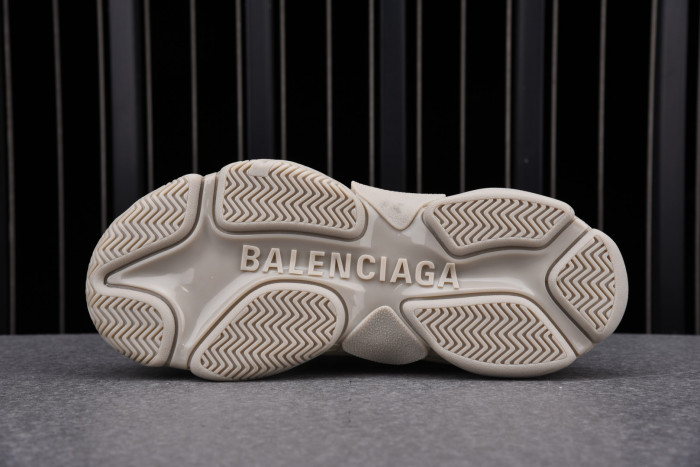 Balenciaga Triple S Beige (W) 524039W2FW19700