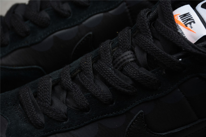 NIKE VAPORWAFFLE SACAI BLACK GUM DD1875-001