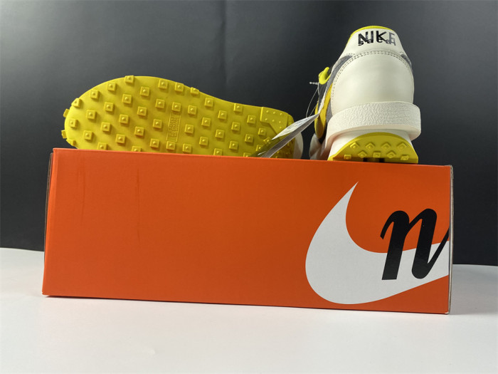 Nike LDWaffle Undercover sacai Bright Citron DJ4877-001